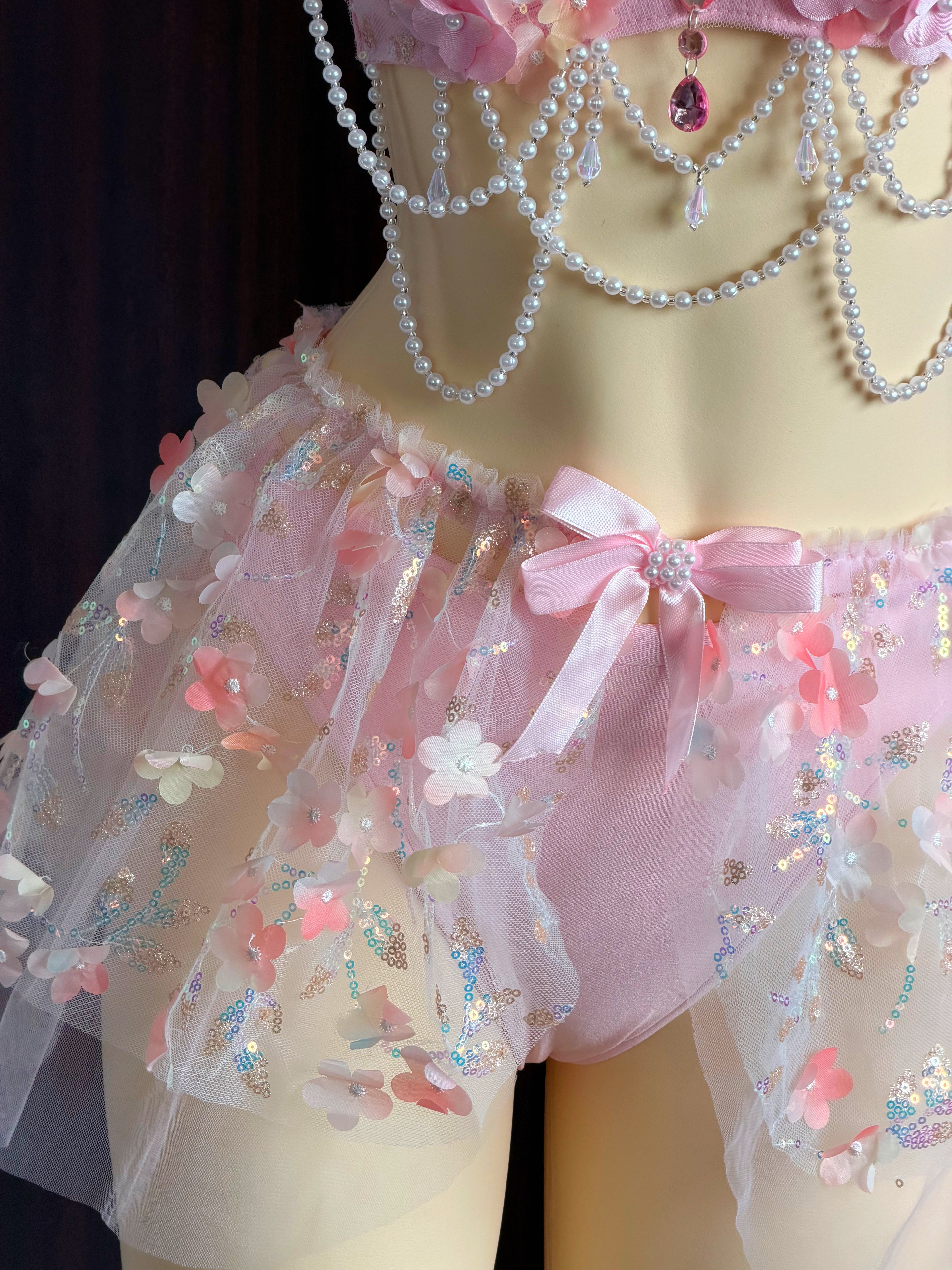 (Preorder) Moonpetal Sakura Three-Piece Set (EXCLUSIVE)