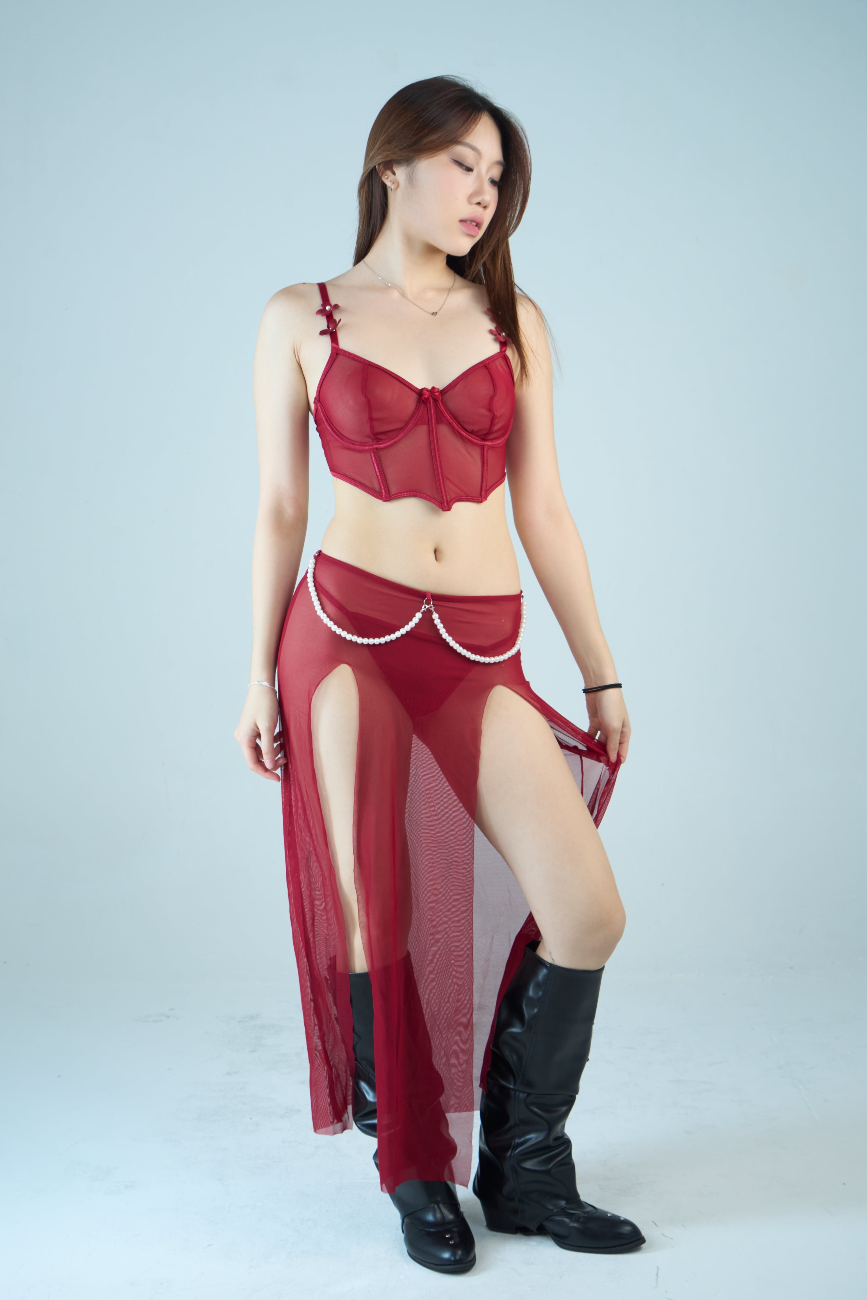 Rouge Pearl Three-Piece Set