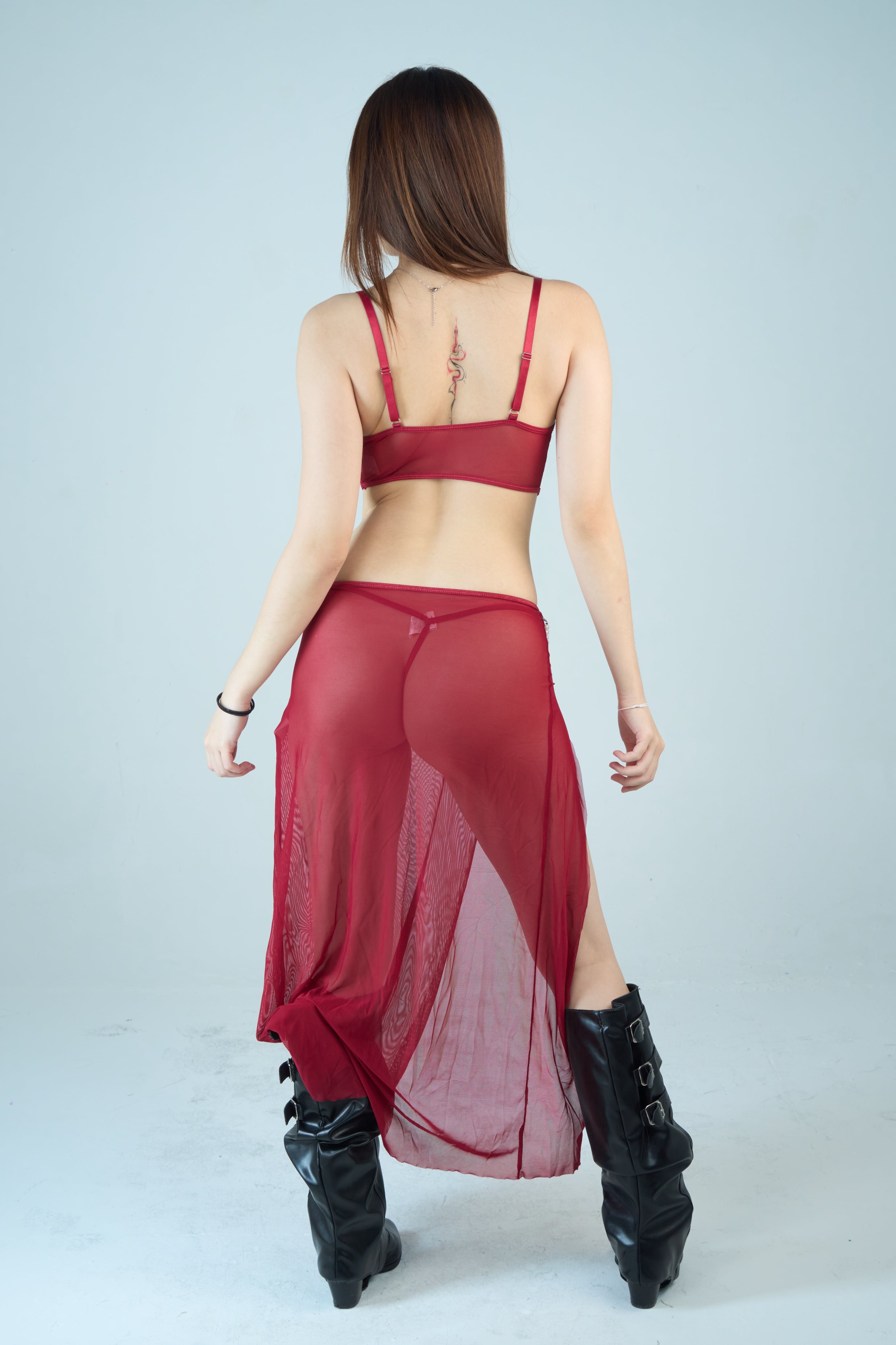 Rouge Pearl Three-Piece Set
