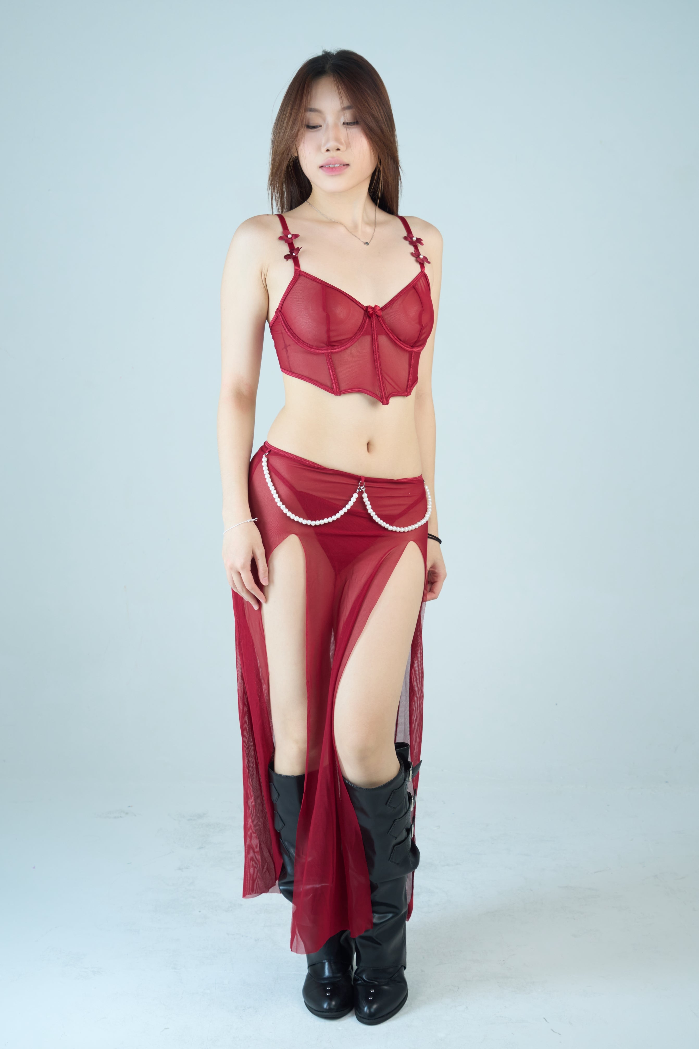 Rouge Pearl Three-Piece Set